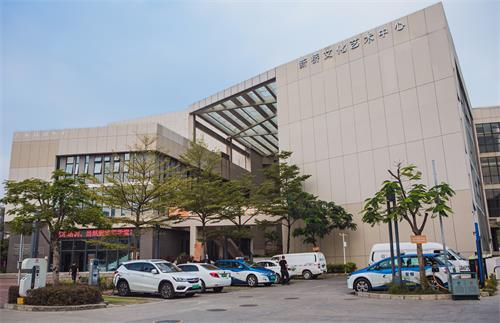 矩阵式柔性充电堆 矩阵式柔性充电堆