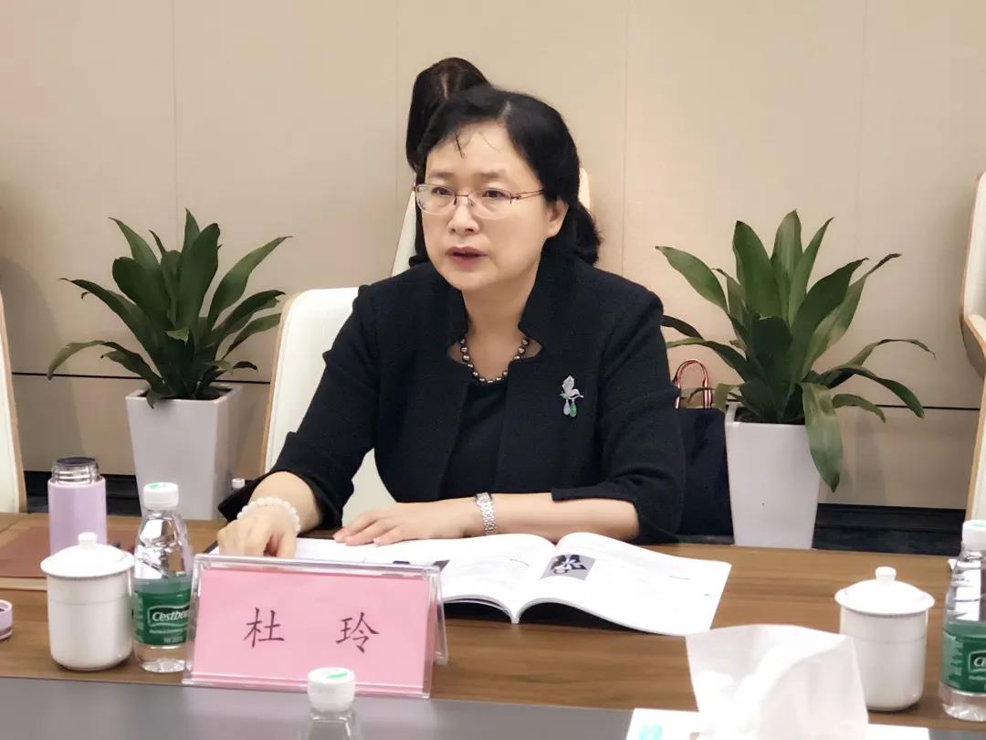 热烈欢迎 | 市委常委、统战部部长杜玲一行莅临奥特迅参观指导 热烈欢迎 | 市委常委、统战部部长杜玲一行莅临奥特迅参观指导